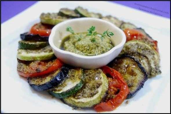 Рататуй с соусом