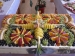 Вариант оформления праздничного стола (фрукты)